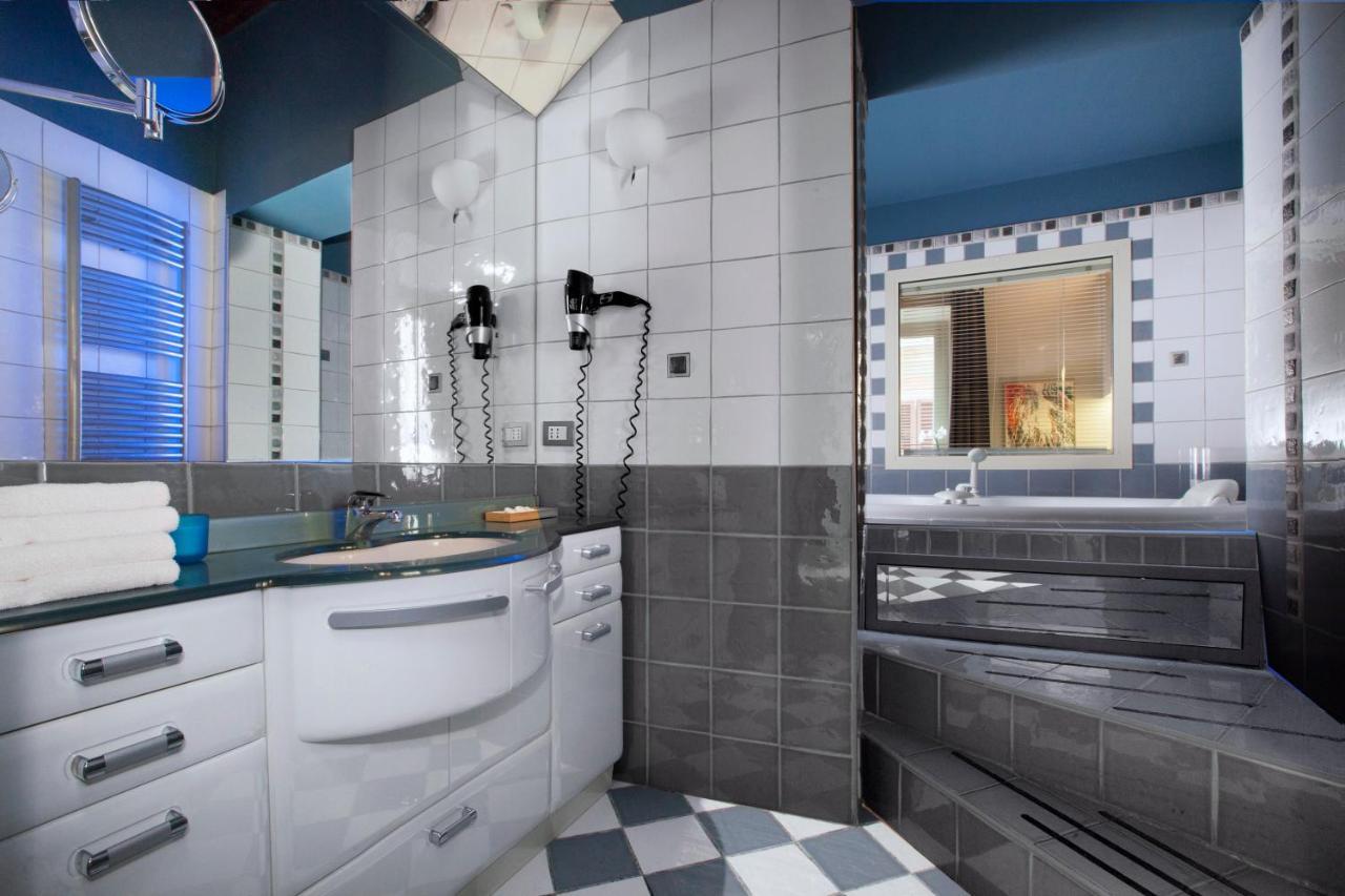 רומא Delle Grotte Apartment מראה חיצוני תמונה