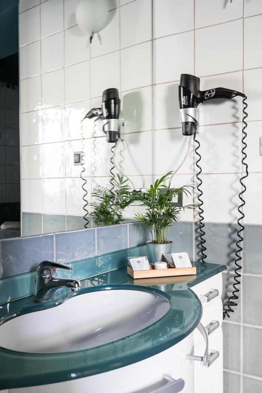 רומא Delle Grotte Apartment מראה חיצוני תמונה